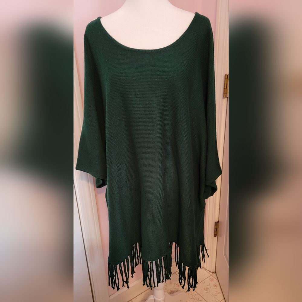 NY COLLECTION 3X Womens Green Acrylic Poncho. Excellent pre-owned condition.
